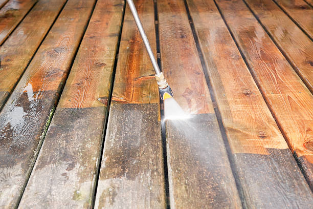 Why Choose Our Certified Pressure Washing Experts for Your Project Needs in Brinckerhoff, NY?